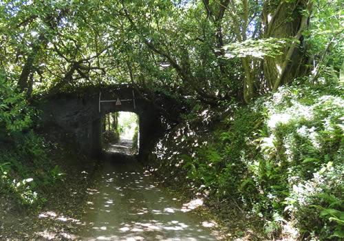 Photo Gallery Image - Carriageway bridge over the lane Gara Bridge to Curtisknowle